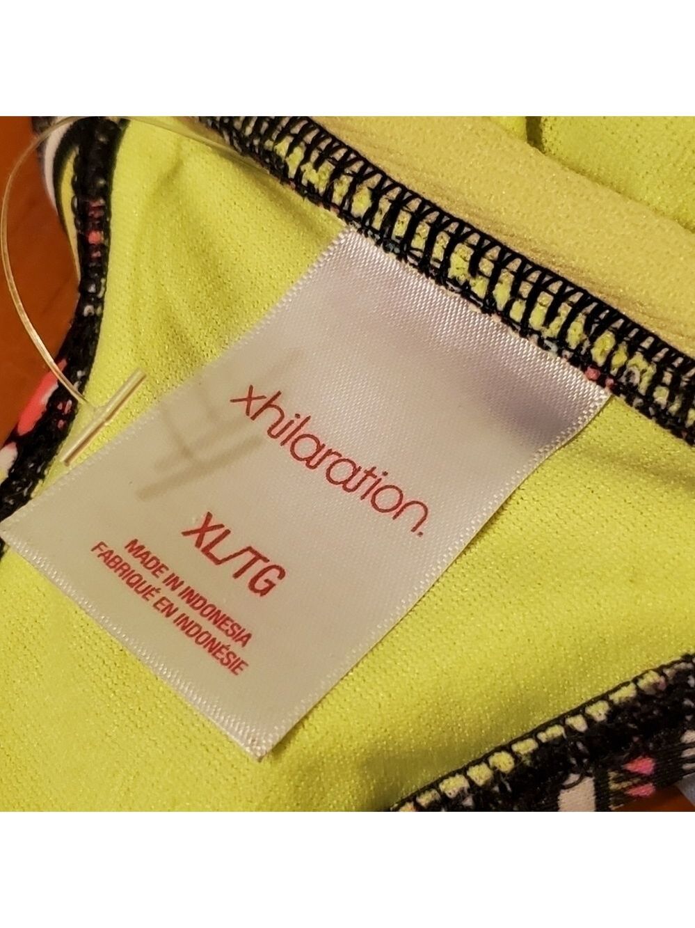 Xhileration bikini top, neon geometric pattern, size XL - Picture 5 of 5